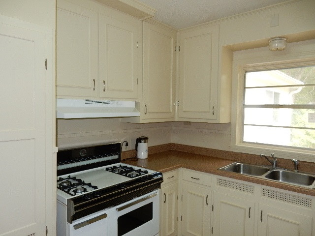 123 Robinhood Road Jackson, MS 39206 - Photo 3 of 9 Photo 3