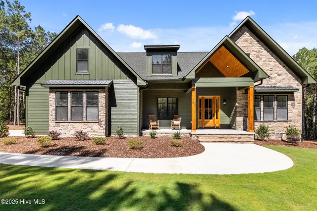 $850,000 | 445 Oldham Road, West End, NC 27376