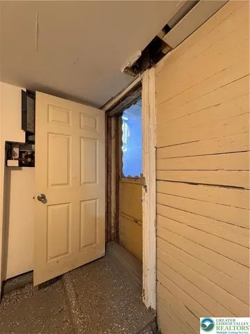 a view of a storage & utility room