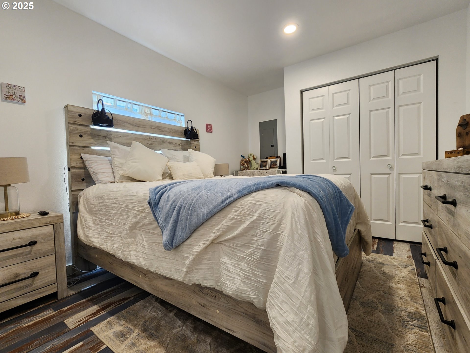 33050 Hillside Acres Road Gold Beach, OR 97444 - Photo 15 of 27 Bedroom