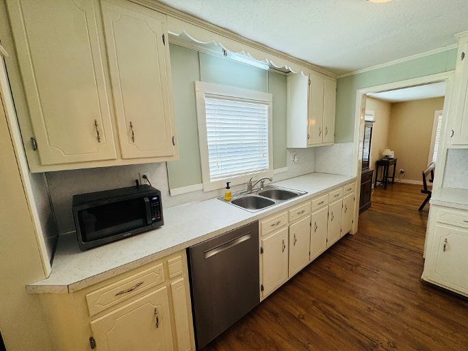 5670 Chances Creek Road Fancy Gap, VA 24328 - Photo 14 of 46 Gallery Image 14