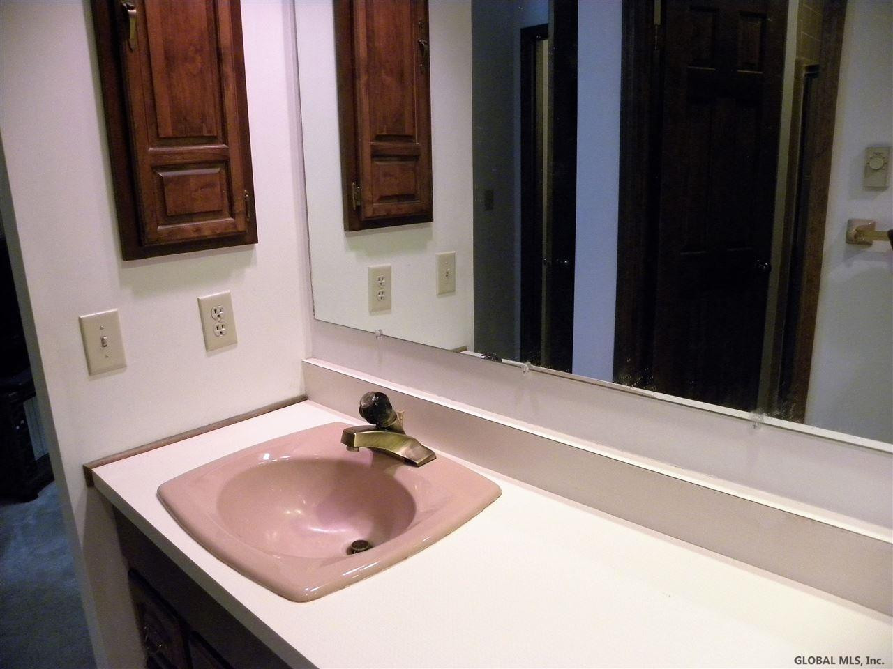 780 Grooms Road Rexford, NY 12148 - Photo 28 of 56 Photo 28