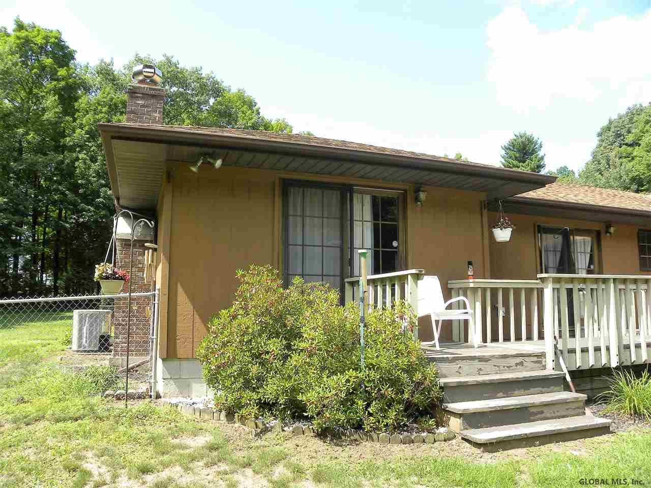 780 Grooms Road Rexford, NY 12148 - Photo 45 of 56 Photo 45