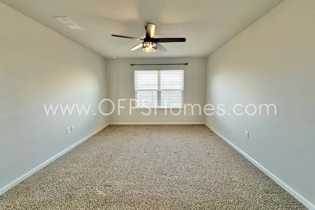 $2,100 | 2856 Patriots Rdg Drive, Crestview, FL 32539