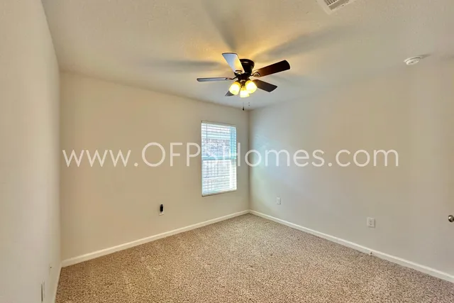 $2,100 | 2856 Patriots Rdg Drive, Crestview, FL 32539