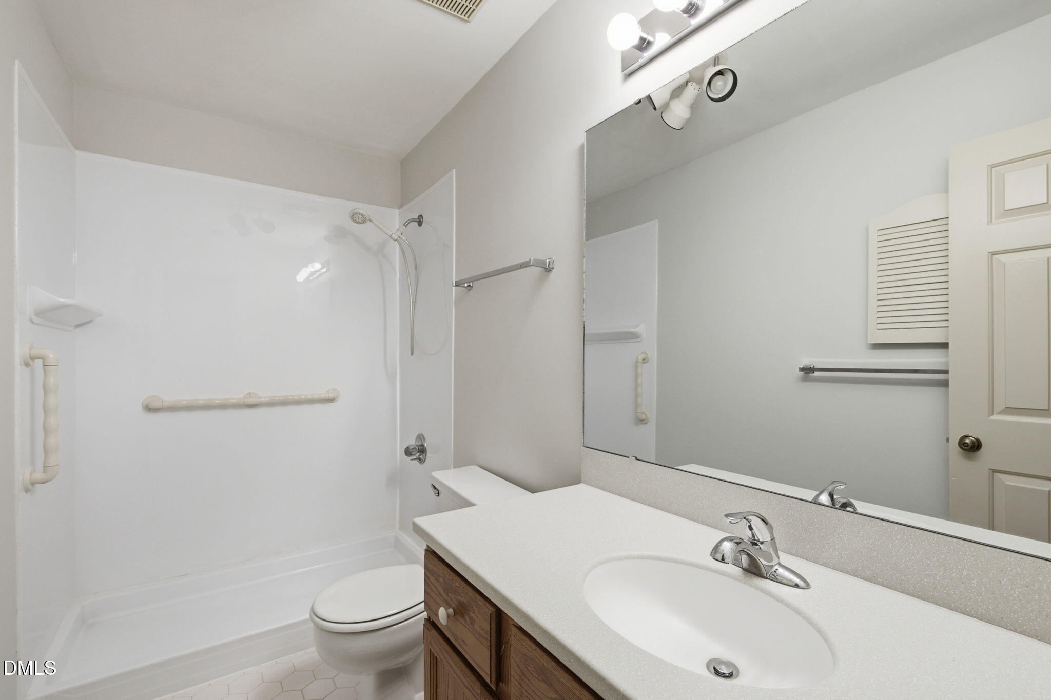 1501 Ferncliff Circle Raleigh, NC 27609 - Photo 21 of 36 21-web-or-mls-1501 Ferncliff Cir-2620