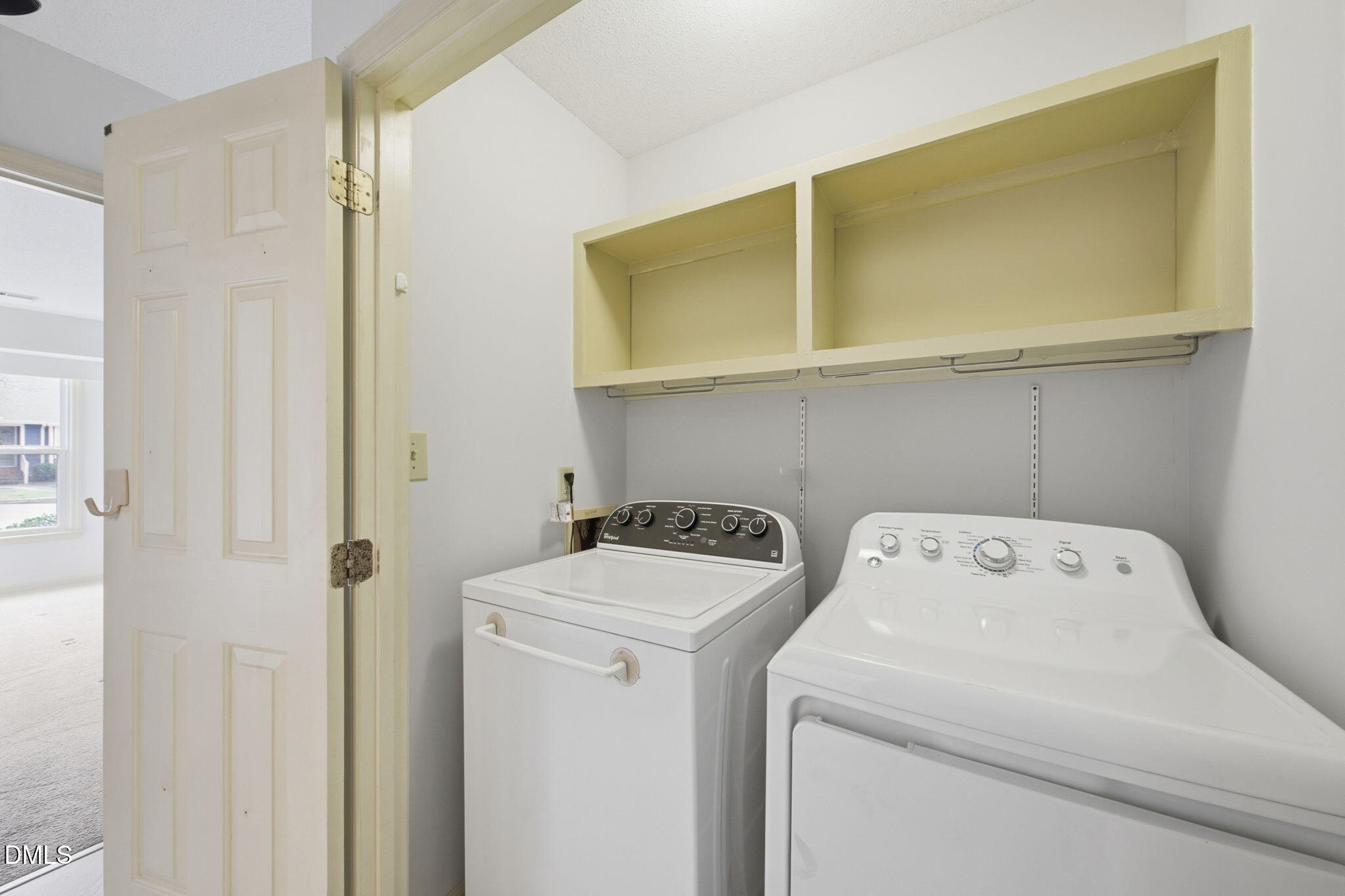 1501 Ferncliff Circle Raleigh, NC 27609 - Photo 24 of 36 24-web-or-mls-1501 Ferncliff Cir-2623