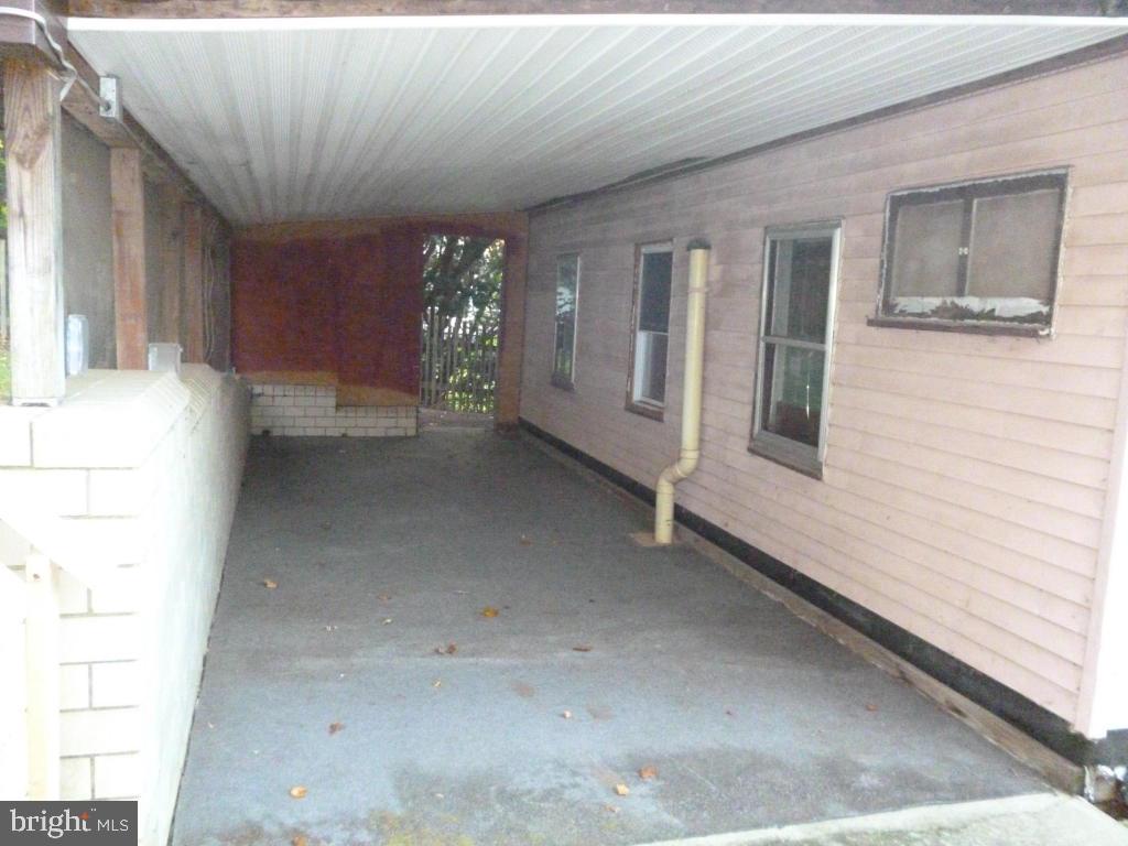 2375 Quarry Road Lebanon, PA 17046 - Photo 8 of 10 Gallery Image 8