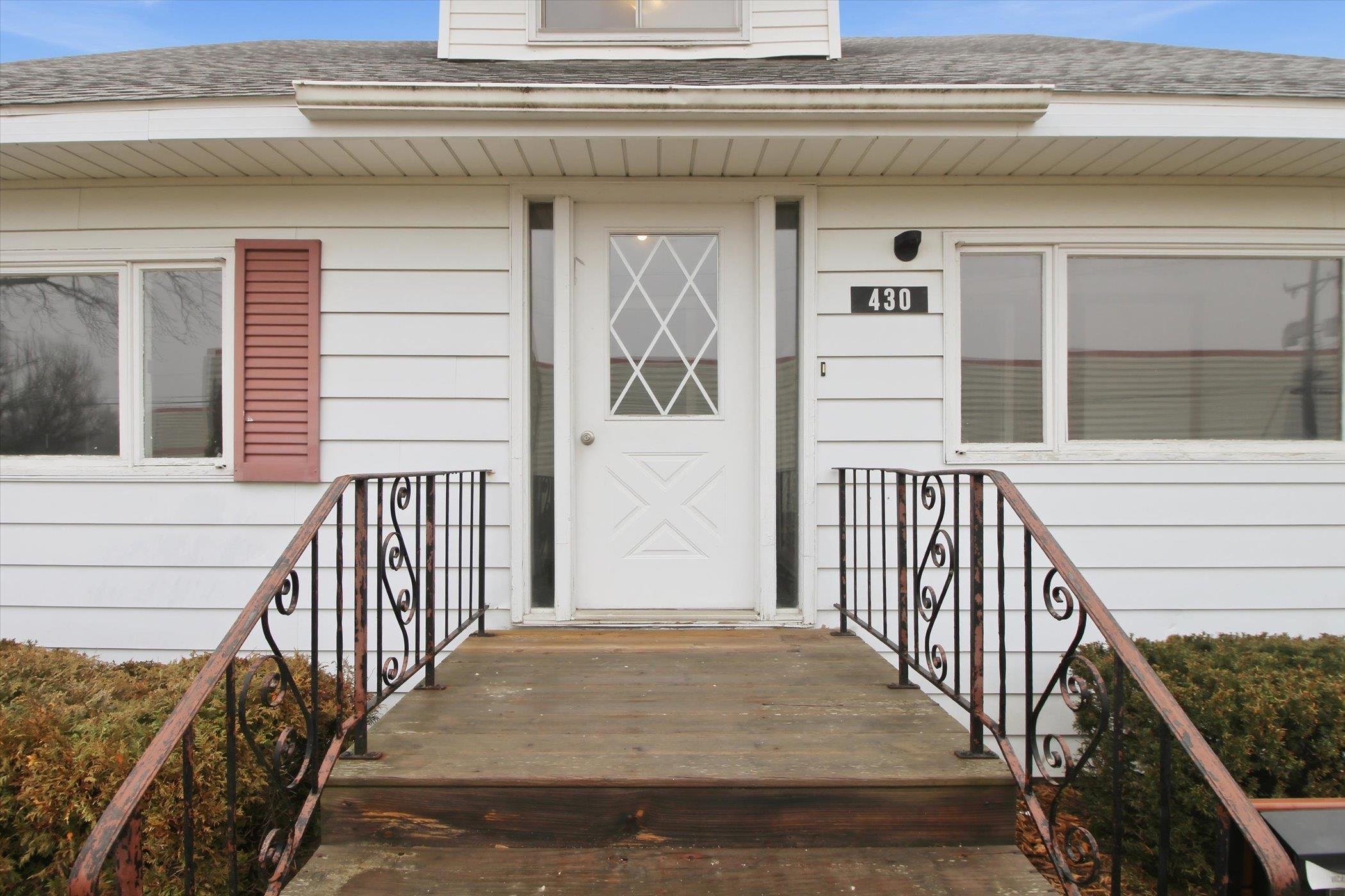 430 Bridge Avenue Alma, MI 48801 - Photo 5 of 66