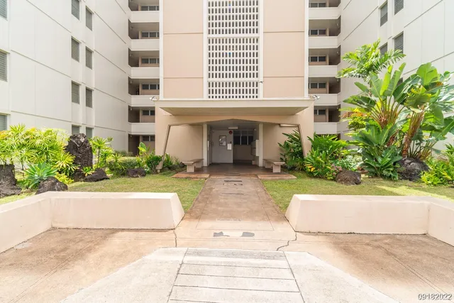 $2,200 | 1026 Kalo Place, Unit 603, Honolulu, HI 96826