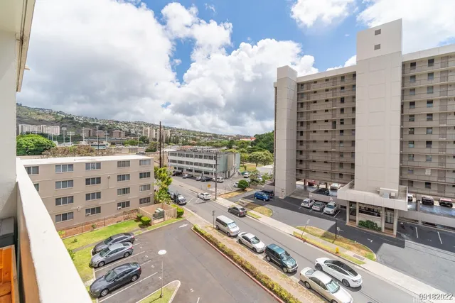 $2,200 | 1026 Kalo Place, Unit 603, Honolulu, HI 96826