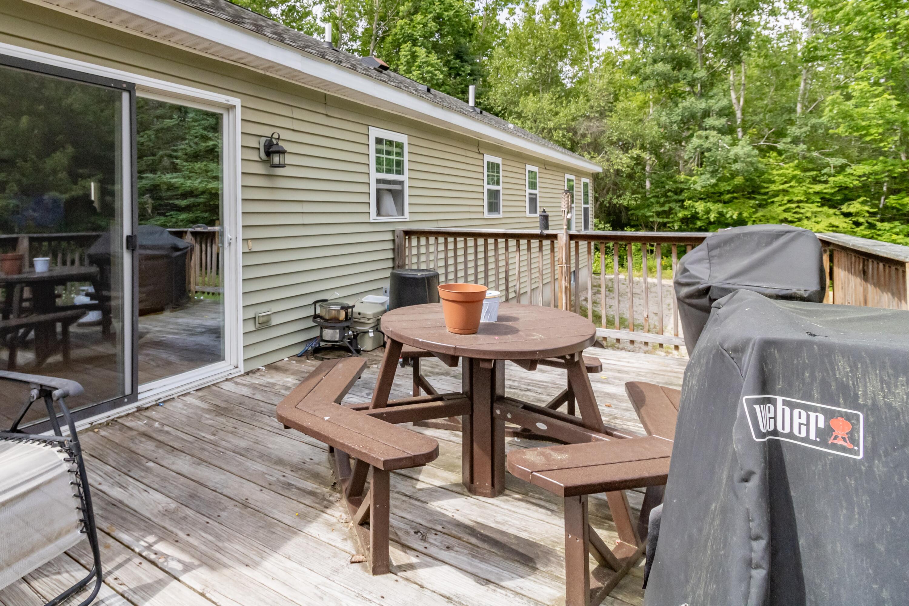 92 Nicolin Road Ellsworth, ME 04605 - Photo 52 of 53 92 Nicolin Road Interiors-34