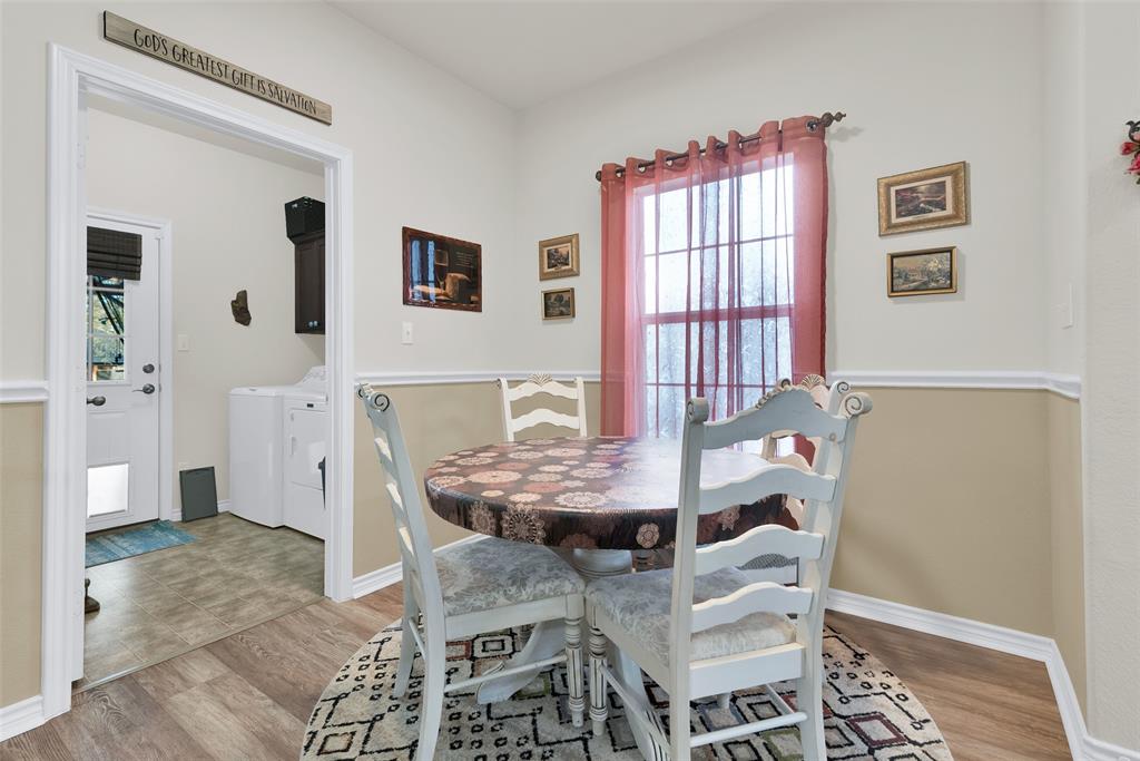 201 East Walker Street Denison, TX 75021 - Photo 5 of 19 a view of a livingroom with furniture and window