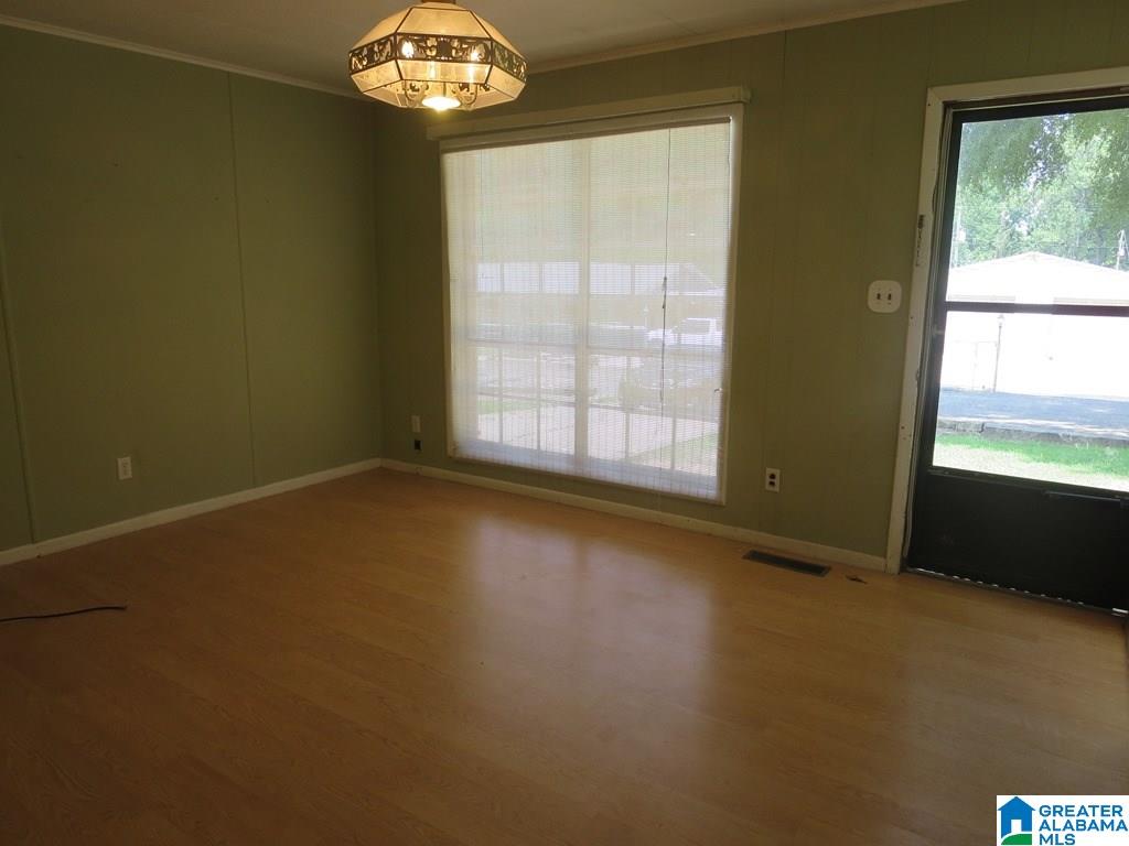 304 Elm Street Southeast Leeds, AL 35094 - Photo 15 of 17