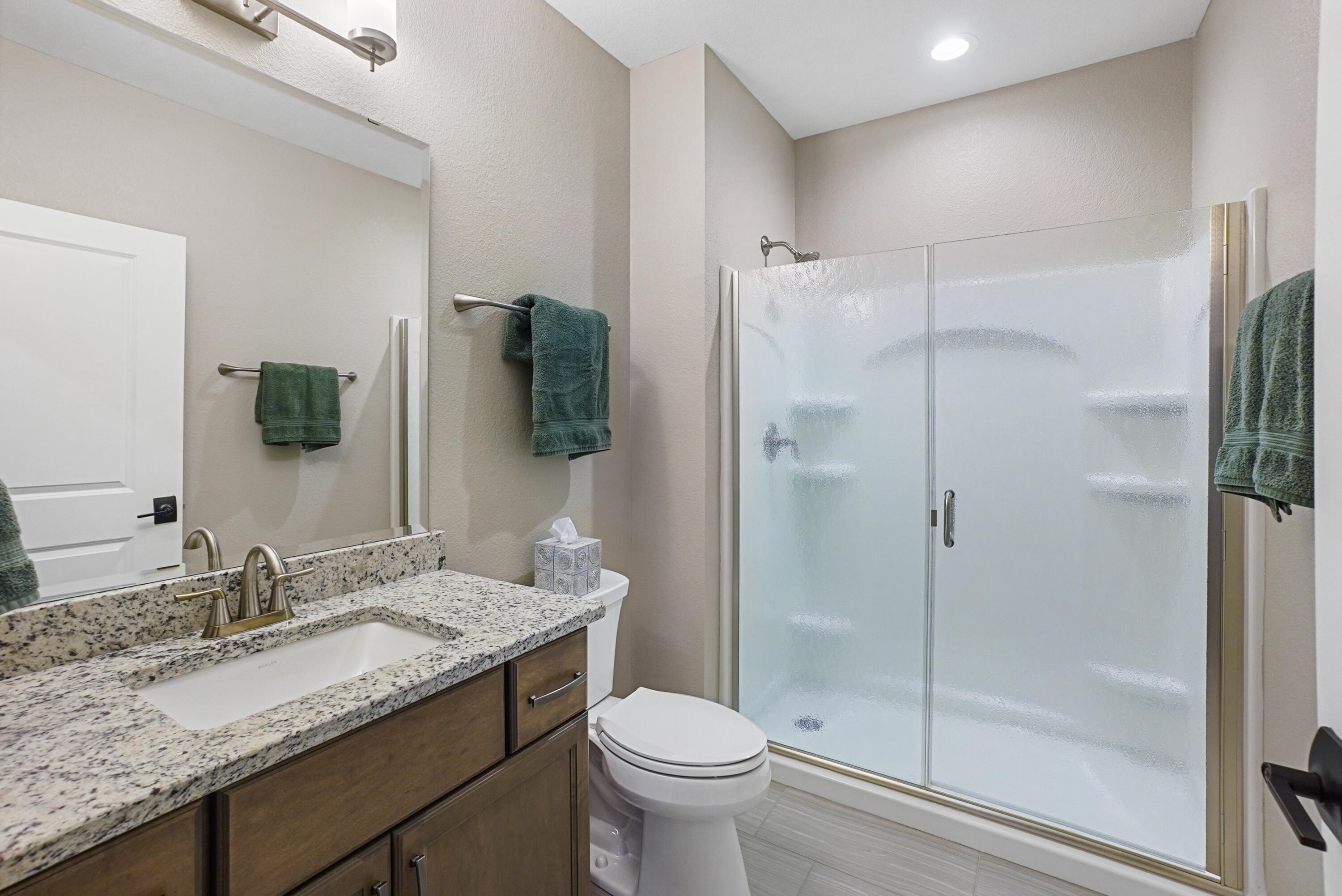 7916 East Stone Rdg Drive Lannon, WI 53046 - Photo 27 of 31 Lower Bath