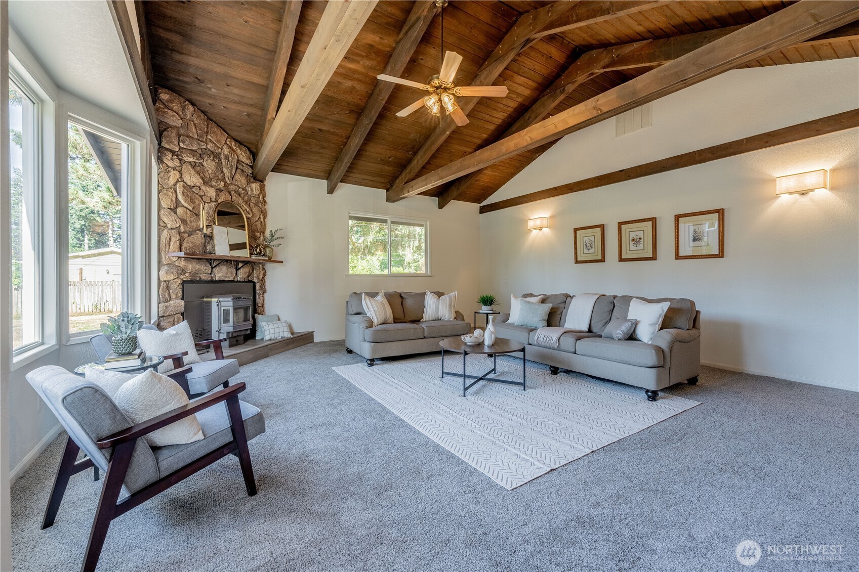 18414 Baldwin Road Bothell, WA 98012 - Photo 3 of 40