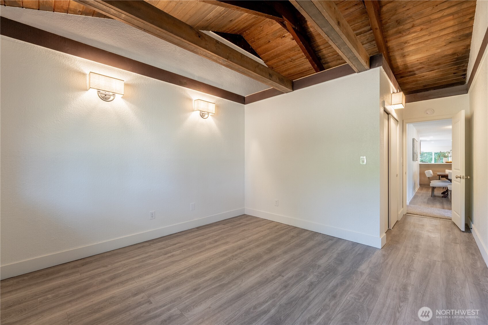 18414 Baldwin Road Bothell, WA 98012 - Photo 32 of 40