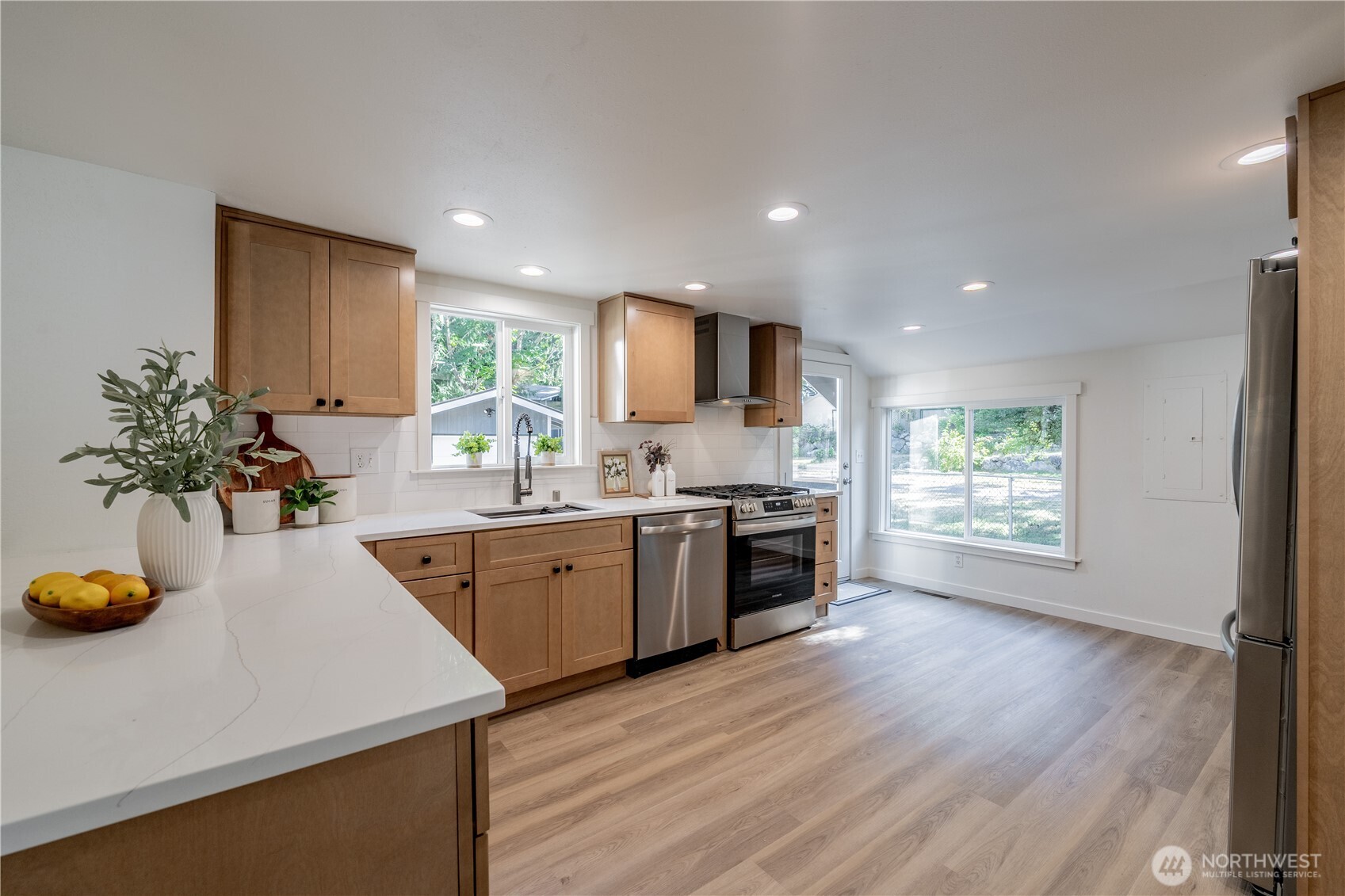 18414 Baldwin Road Bothell, WA 98012 - Photo 9 of 40