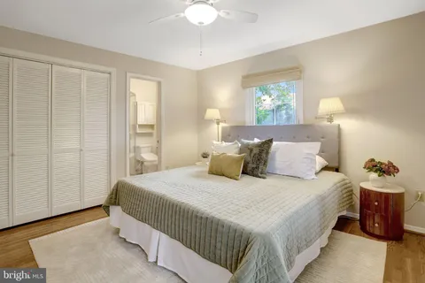 $749,900 | 2106 Basset Street, Alexandria, VA 22308
