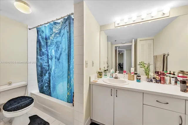 $475,000 | 2351 Douglas Road, Unit 1204, Miami, FL 33145