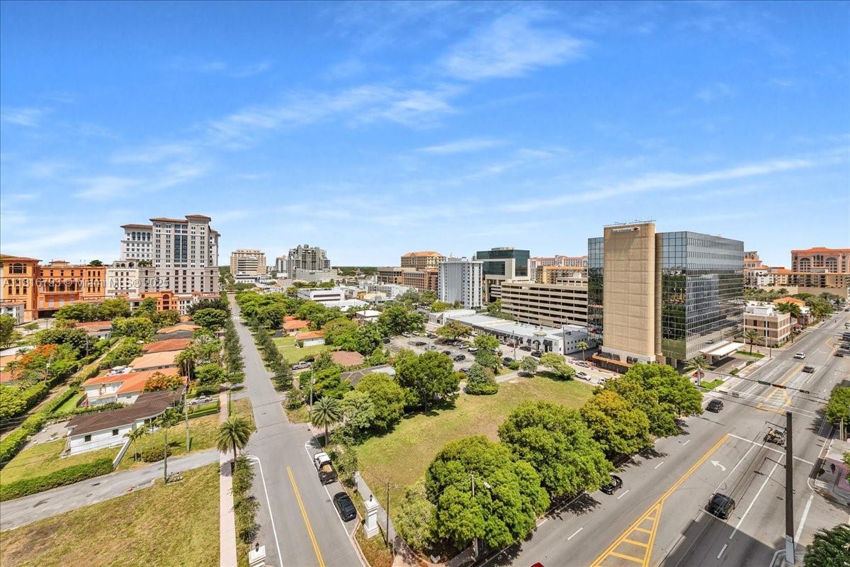 2351 Douglas Road, Unit 1204 Miami, FL 33145 - Photo 28 of 35