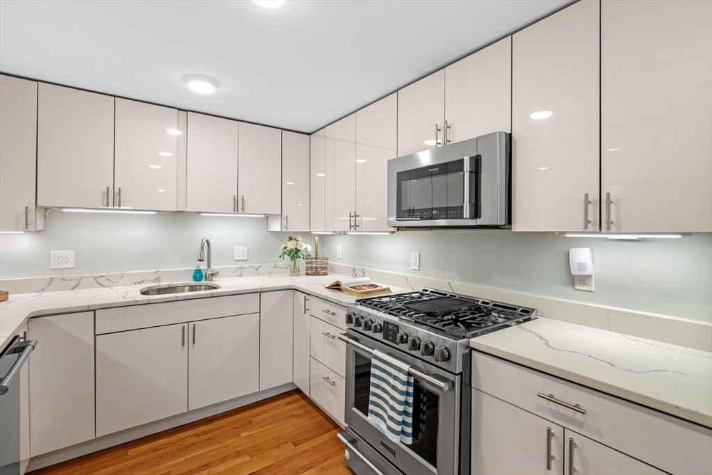 179 Rindge Avenue, Unit 3 Cambridge, MA 02140 - Photo 15 of 32