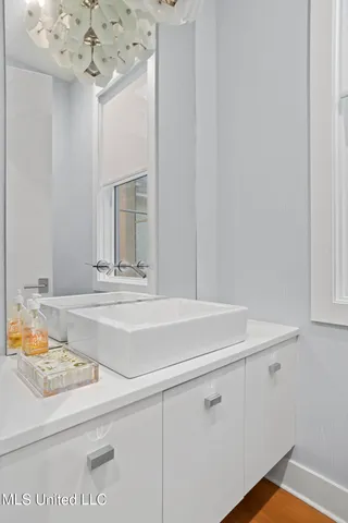 $1,750,000 | 919 Montrose Drive, Ridgeland, MS 39157