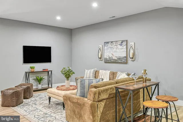 $998,500 | 375 Equestrian Landing Trail, Bumpass, VA 23024