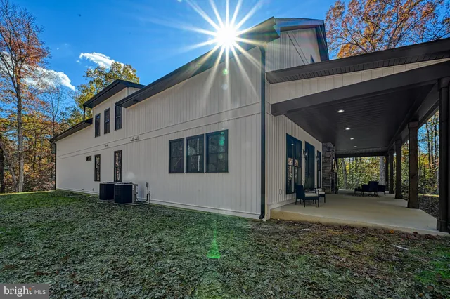 $998,500 | 375 Equestrian Landing Trail, Bumpass, VA 23024