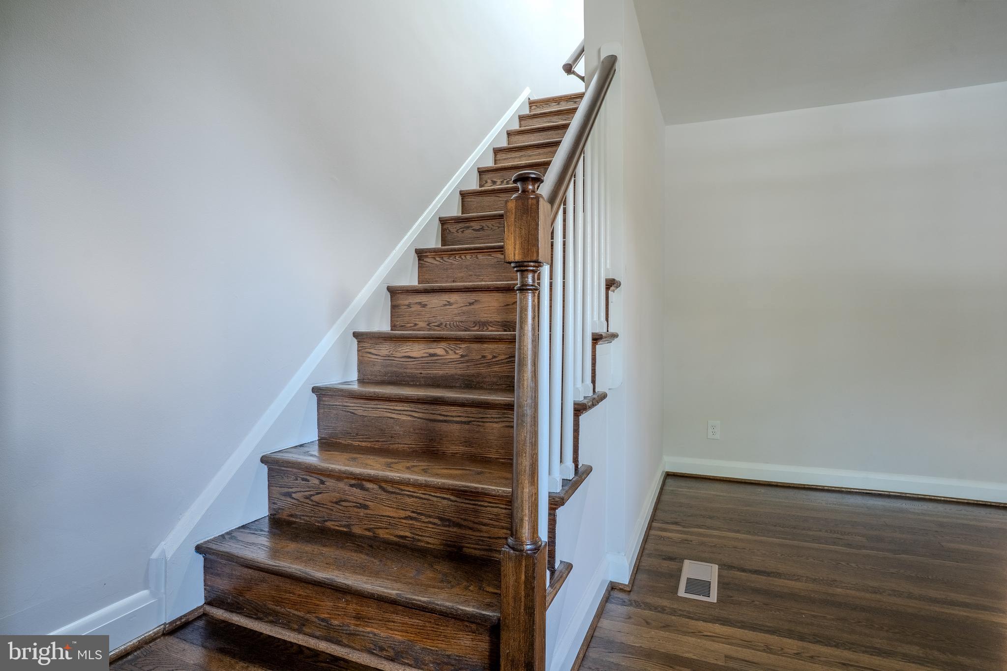5810 Falkirk Road Baltimore, MD 21239 - Photo 17 of 28