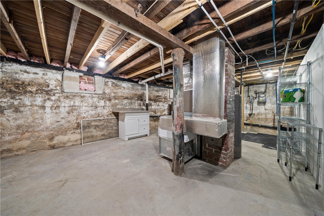 112 Ottawa Avenue Warwick, RI 02889 - Photo 17 of 25