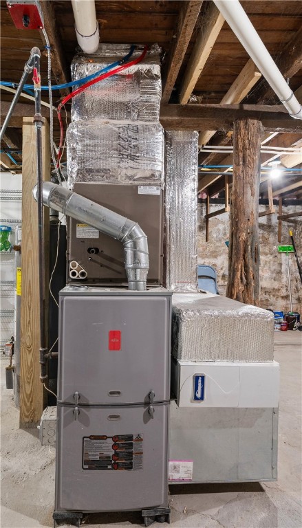 112 Ottawa Avenue Warwick, RI 02889 - Photo 19 of 25