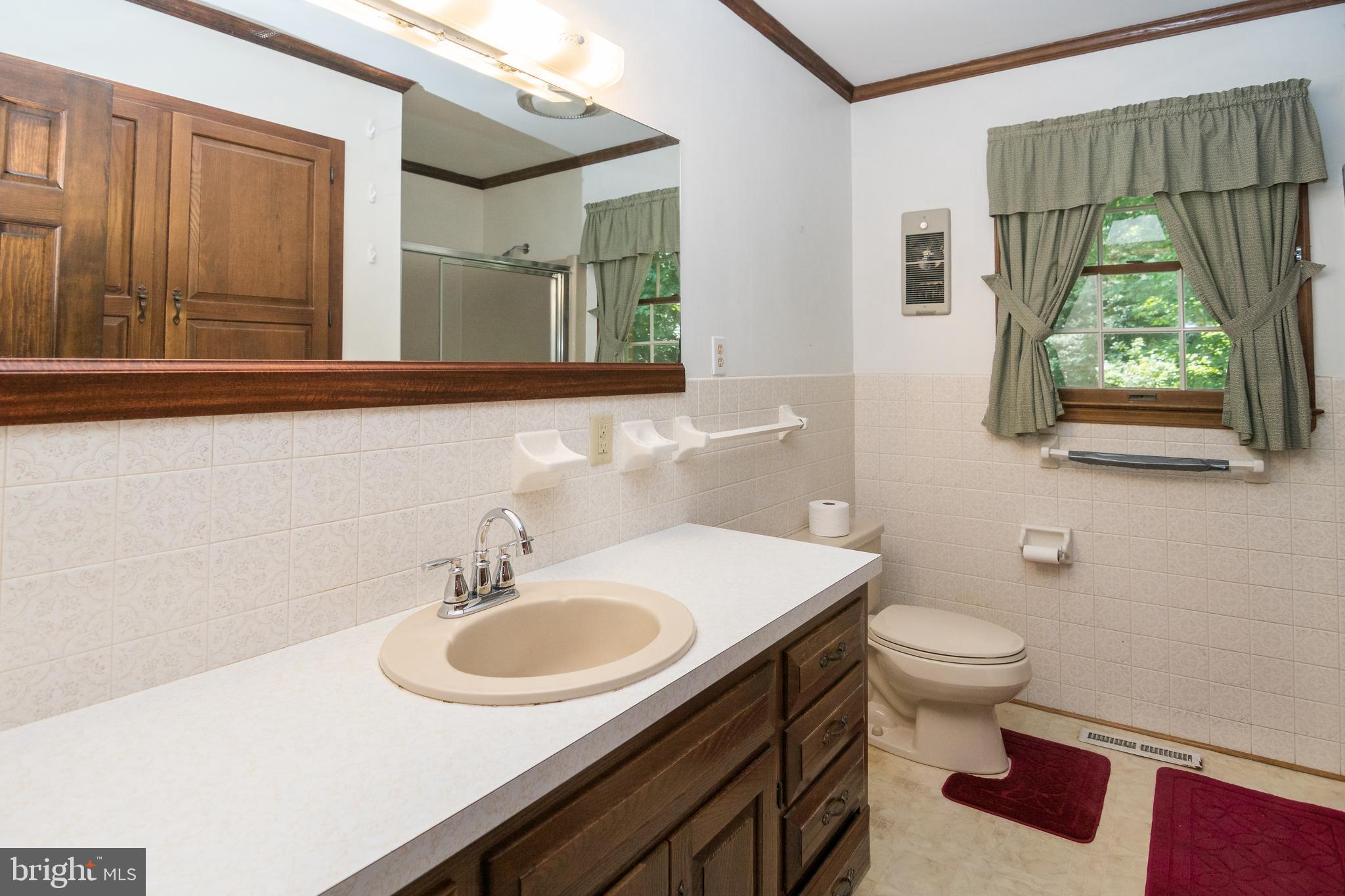 508 Beebe Road Harrington, DE 19952 - Photo 16 of 40 First floor full bath