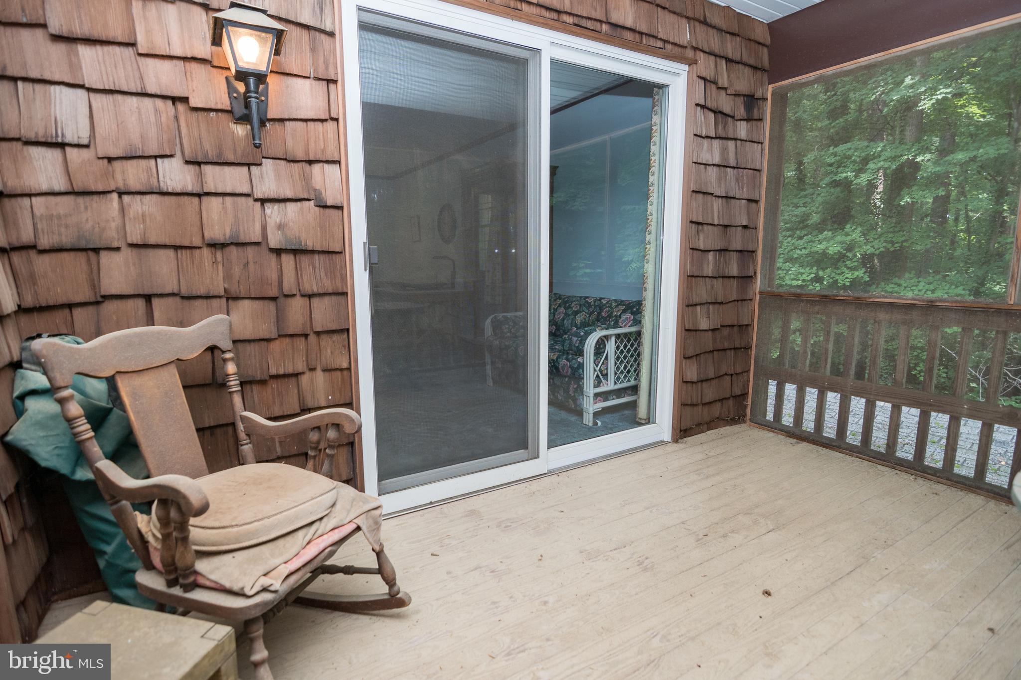 508 Beebe Road Harrington, DE 19952 - Photo 31 of 40 2nd floor screened porch