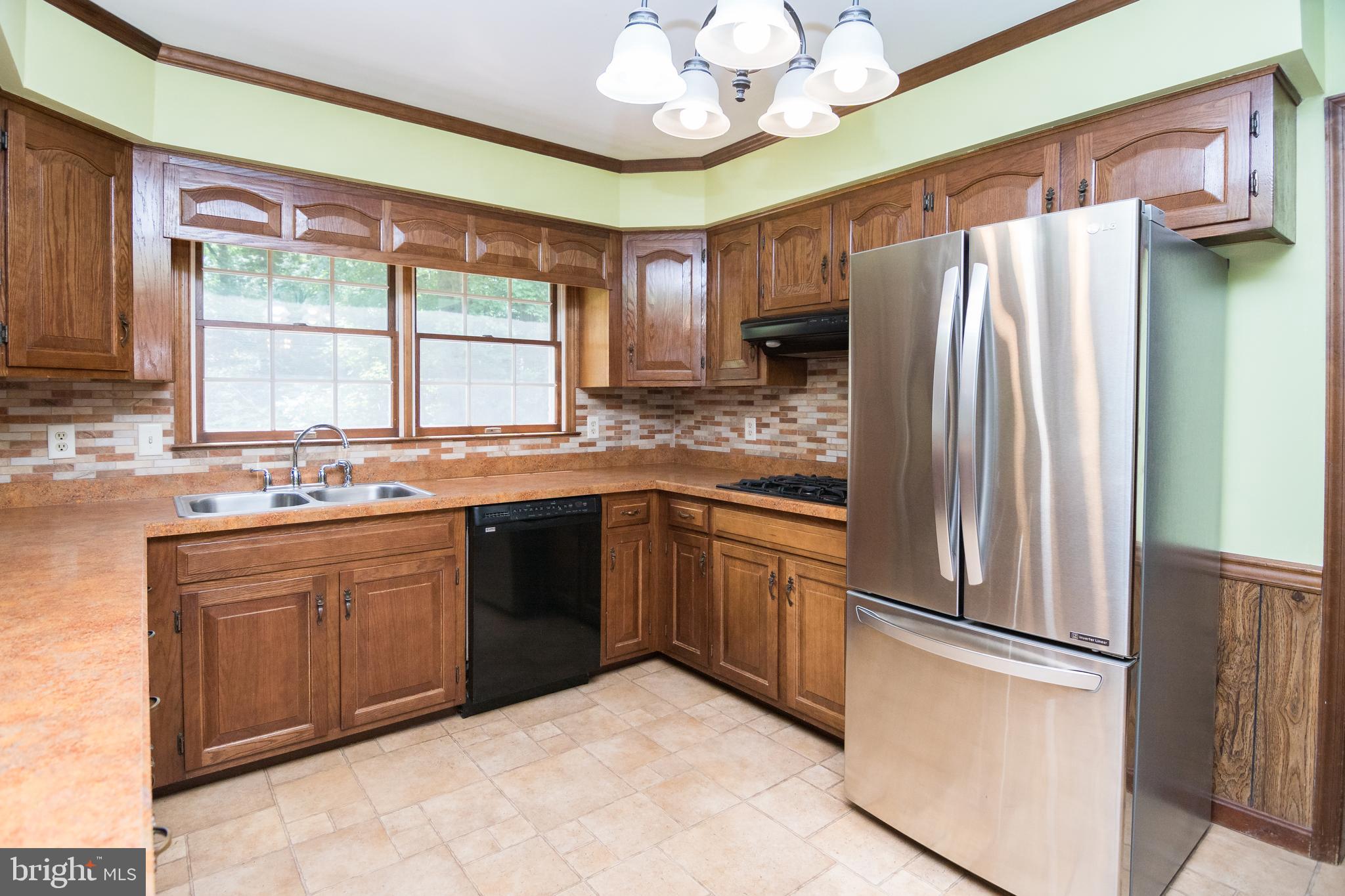 508 Beebe Road Harrington, DE 19952 - Photo 5 of 40 Kitchen