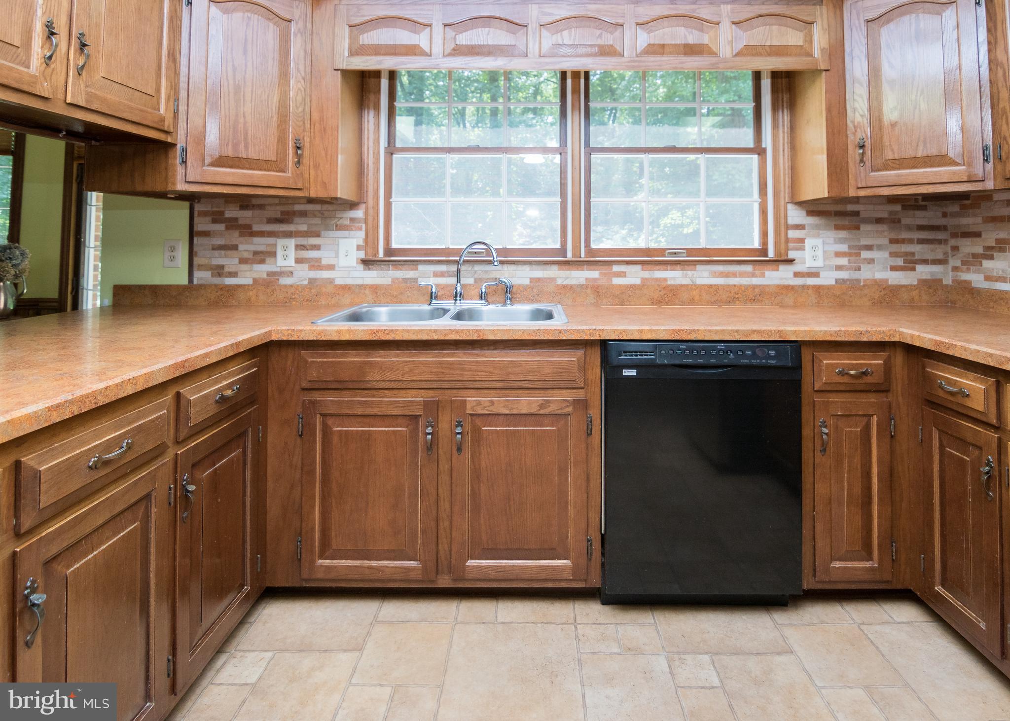 508 Beebe Road Harrington, DE 19952 - Photo 6 of 40 Kitchen sink area