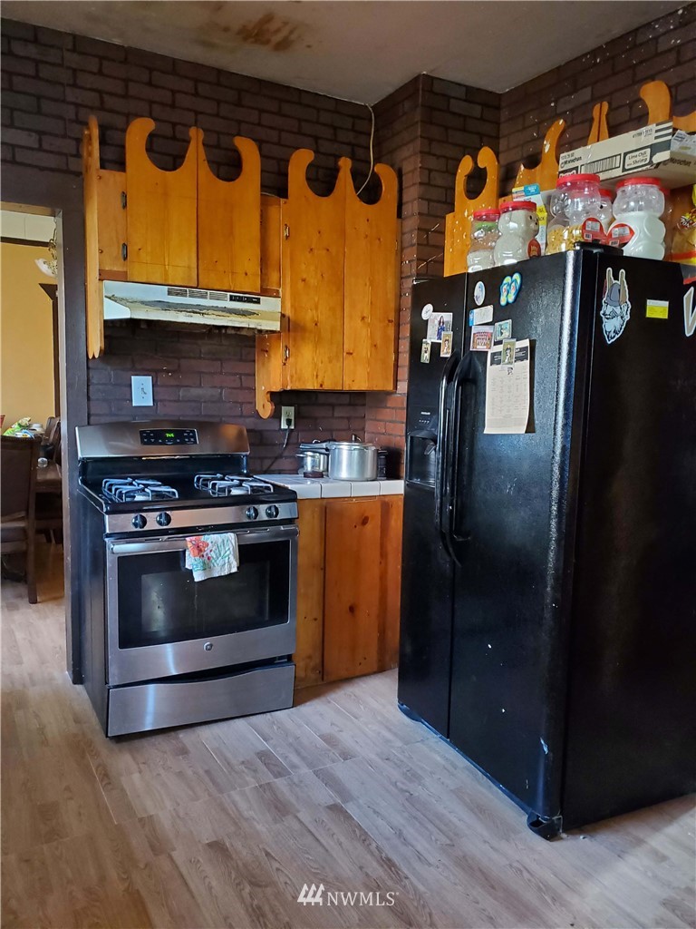 217 East 3rd Street Lind, WA 99341 - Photo 2 of 14 Gallery Image 2