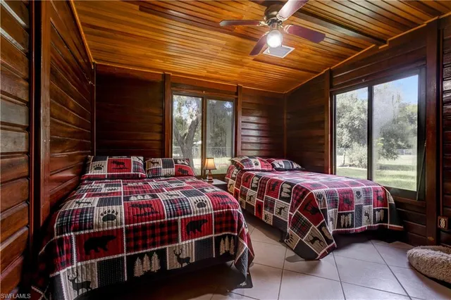 $1,100,000 | 410 North Cabbage Palm Street, Clewiston, FL 33440