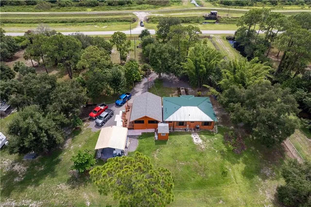 $1,100,000 | 410 North Cabbage Palm Street, Clewiston, FL 33440