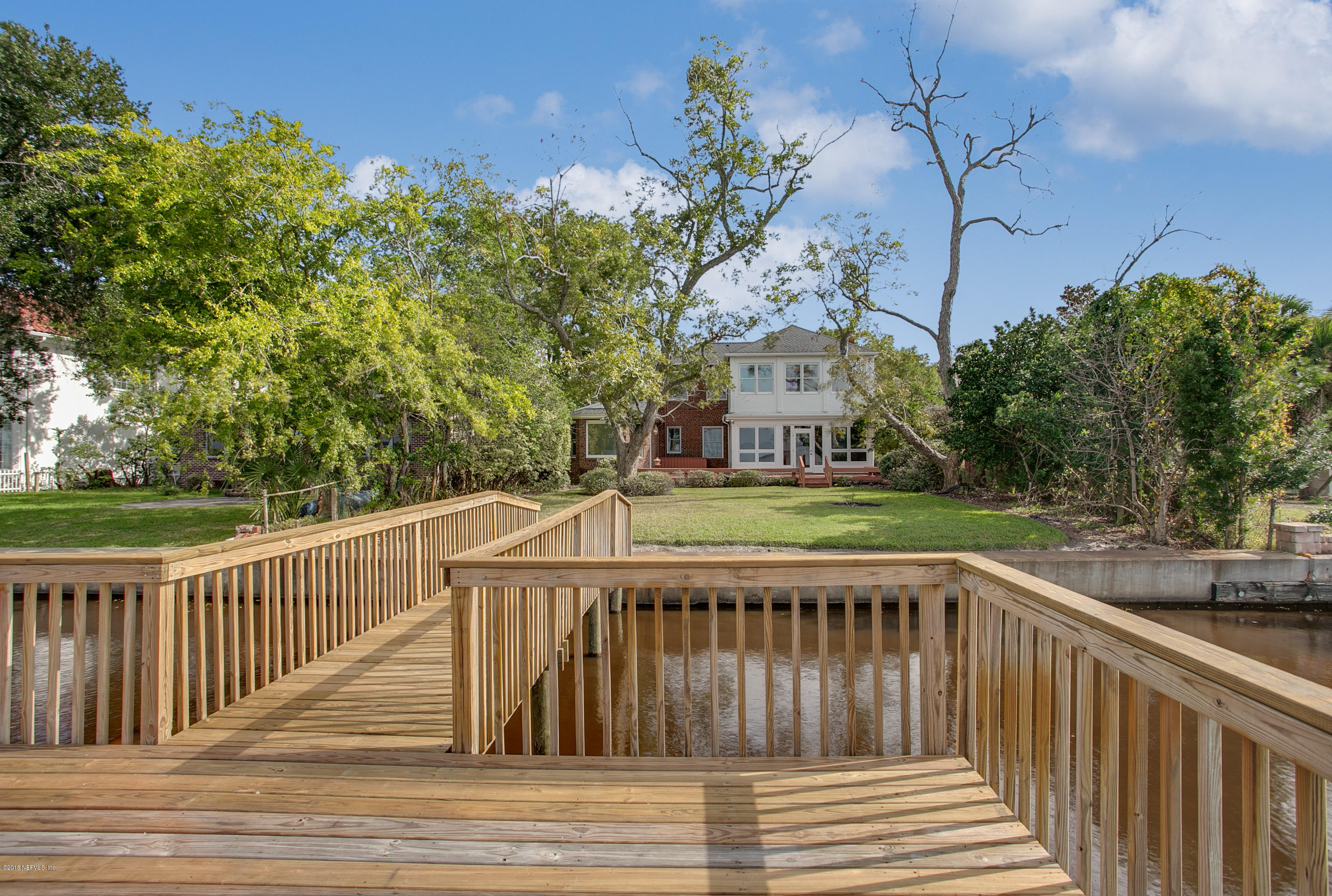 1822 River Road Jacksonville, FL 32207 - Photo 32 of 42 Dock