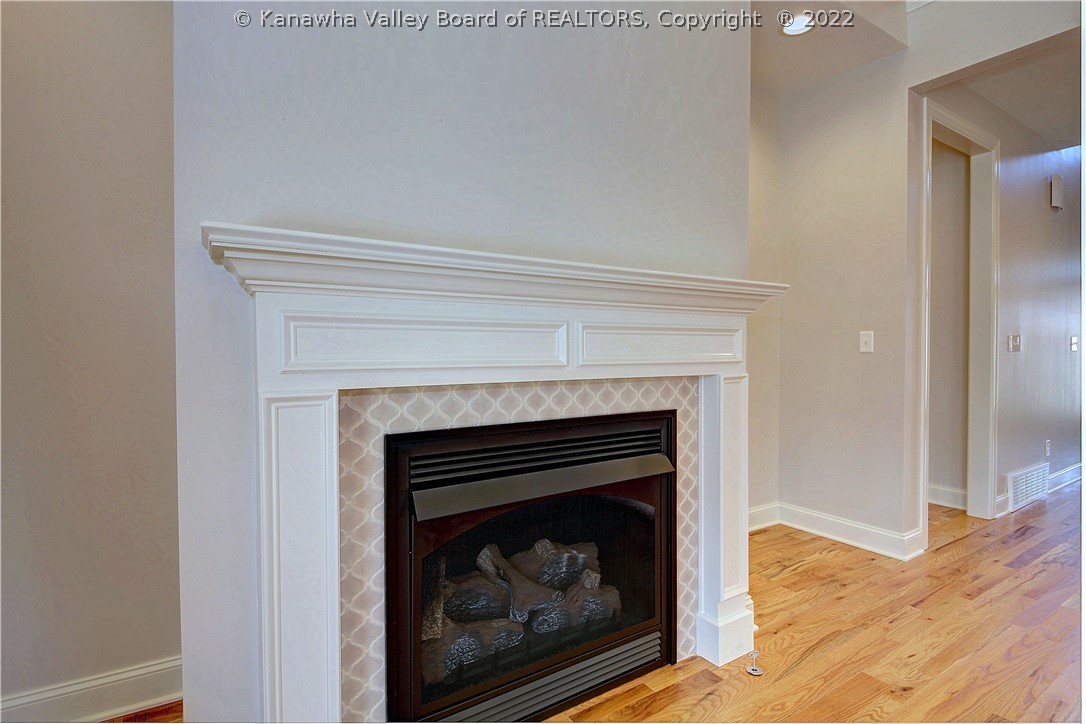 83 Nautical Drive Winfield, WV 25213 - Photo 7 of 47 Gallery Image 7