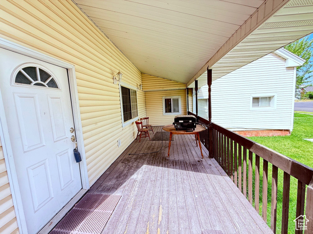 389 West 500 South Provo, UT 84601 - Photo 4 of 30