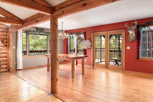 $599,999 | N3861 Highway 27, Manchester, WI 54615