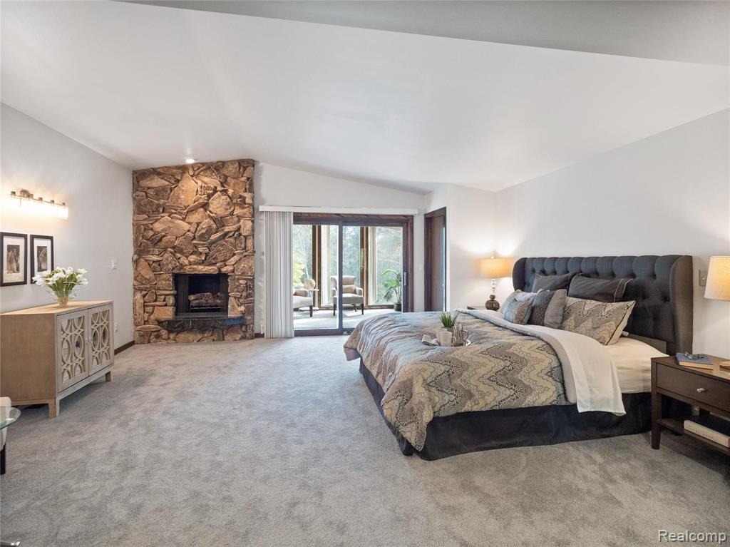 1125 Eton Cross Road Bloomfield Hills, MI 48304 - Photo 19 of 34