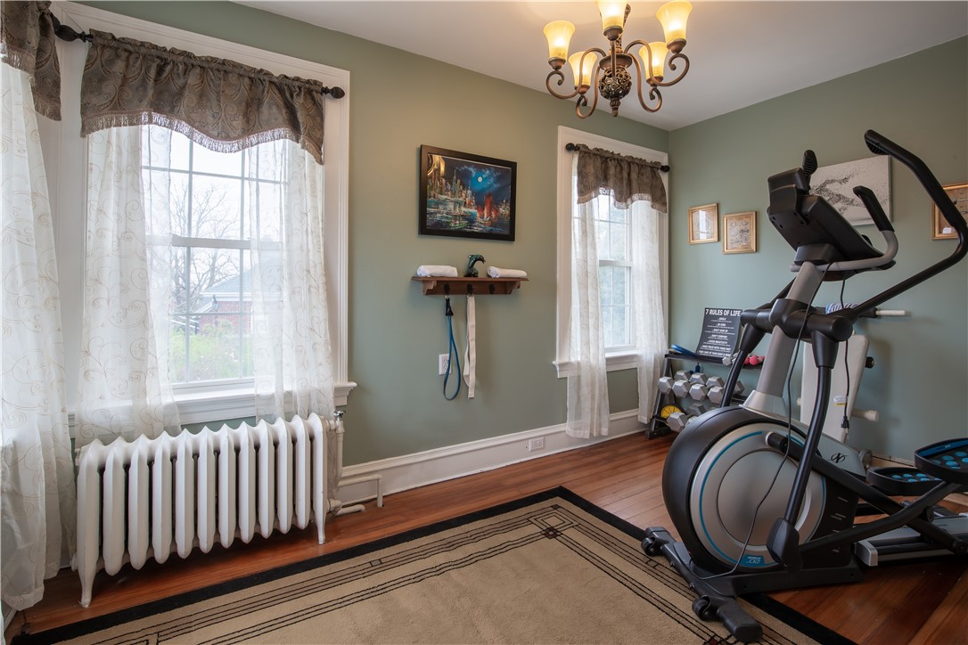 28 West Main Road Middletown, RI 02842 - Photo 40 of 48