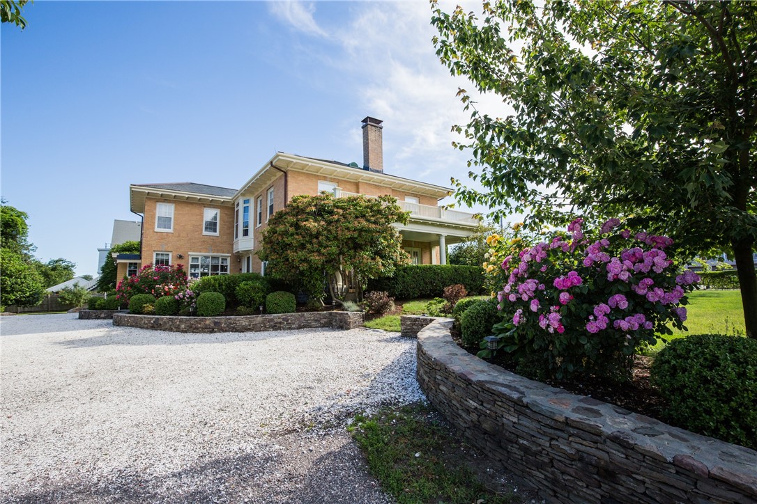 28 West Main Road Middletown, RI 02842 - Photo 45 of 48