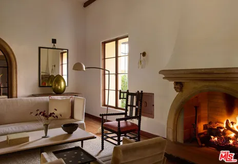 $8,995,000 | Undisclosed Address, Los Angeles, CA 90004