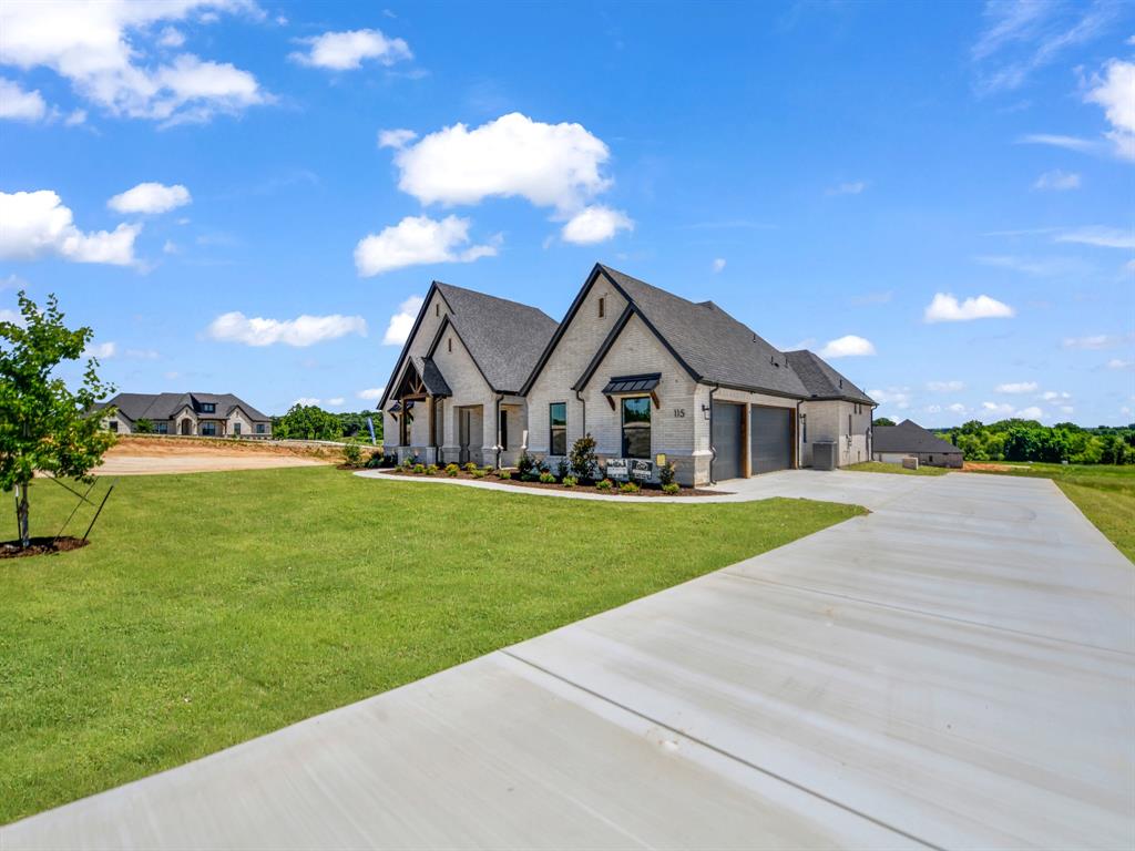 115 Guynell Ridge Decatur, TX 76234 - Photo 6 of 38