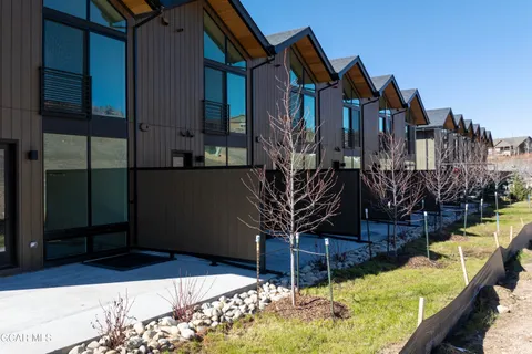 a sign that is on the wall