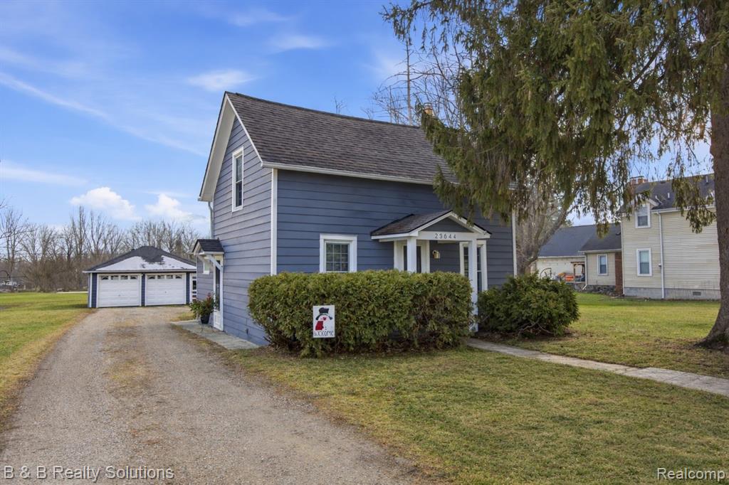 23644 East Main Street Armada, MI 48005 - Photo 2 of 50